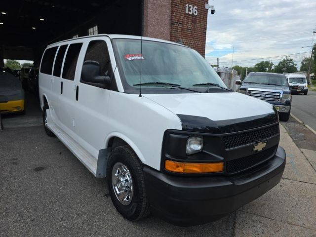 chevrolet express passenger 2017 1GAWGEFF5H1221042 image chevrolet express passenger 2017 1GAWGEFF5H1221042 image